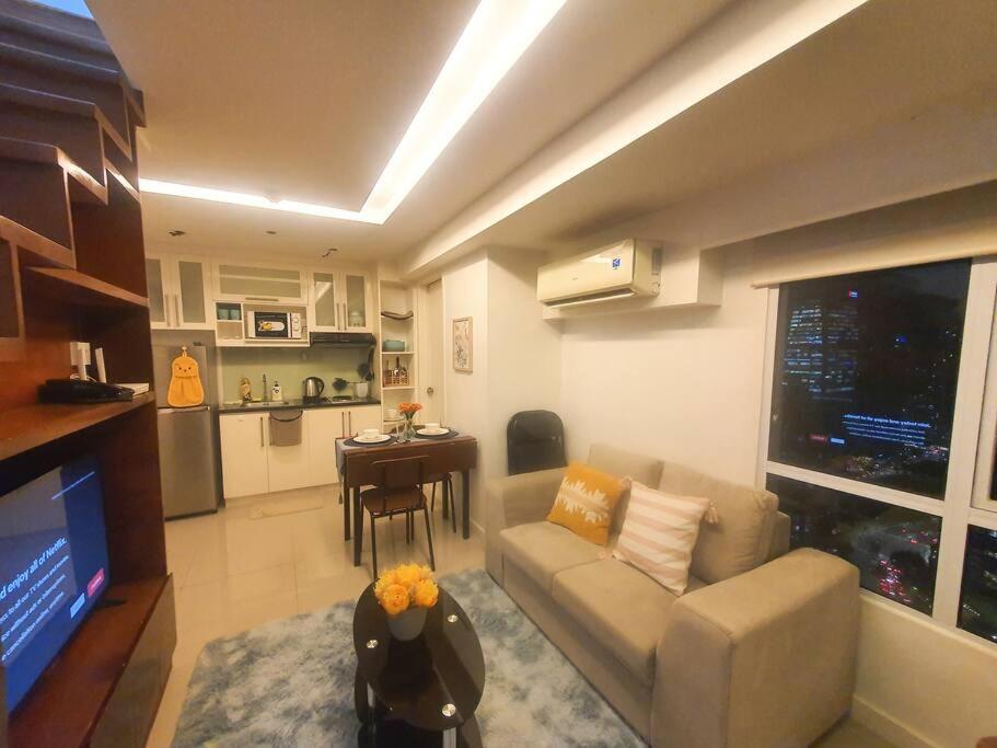 Bgc Taguig Cozy 2 Bedroom Loft, With Stunning Bgc Skyline View! Manila Exteriör bild